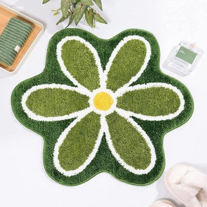 Tapis de bain en chenille florale, forme originale, avec dos antidérapant en caoutchouc, design touffeté pour la salle de bain à domicile - Product Image 1