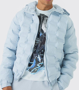 Chaqueta acolchada premium OEM para hombre, para invierno, informal, para exteriores, a prueba de viento, con cierre de cremallera y bolsillos laterales, abrigo para hombre - Product Image 4