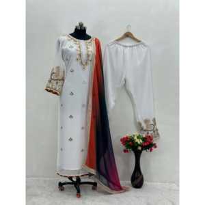 Hermoso conjunto de traje de fiesta para mujer de moda Top Bottom Dupatta - Product Image 1