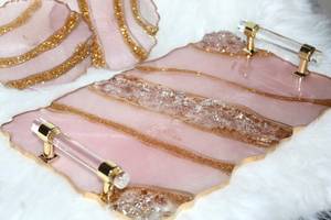 Bandeja de Resina con Purpurina Dorada Rosa Hecha a Mano con Asas de Cristal Dorado, Elegante Bandeja de Vanidad - Product Image 6