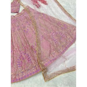 Hermoso trabajo de bordado multihilo Lehenga Choli para fiestas indias y paquistaníes - Product Image 4