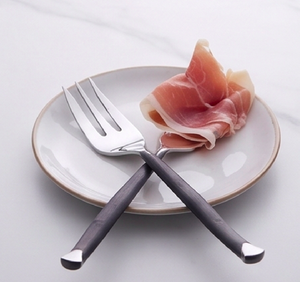 Ensemble de couverts élégants en acier inoxydable avec fourchettes à tête courbée et manches noirs polis miroir pour la maison, les restaurants et la restauration - Product Image 5