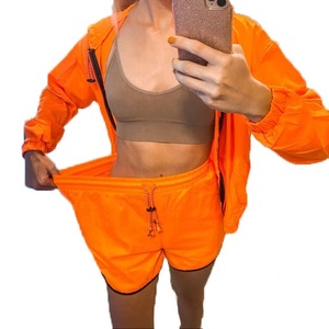 Conjunto Deportivo Naranja para Mujer, Chaqueta con Capucha Ligera de Secado Rápido, Pantalones Cortos de Color Sólido con Cierre de Cordón, Manga Larga, Verano - Product Image 1