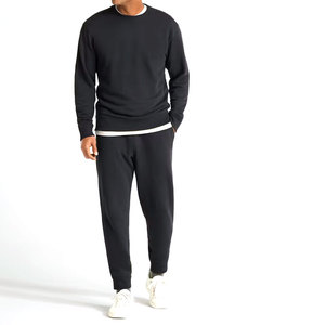 Sudadera de Cuello Redondo para Hombre, 100% Algodón, Color Negro Sólido, Manga Larga, Corte Regular, Estilo Casual para Otoño, Peso Medio, Diseño Liso Teñido - Product Image 3