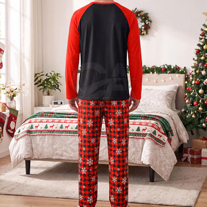 Conjunto de Pijamas Navideños Cómodos con Diseño Festivo para Noches Cálidas de Vacaciones - Product Image 5