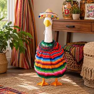 Tenue de dindon de la ferme, Costume de Fiesta Mexicaine, Robe Serape Colorée, Sombrero, Collier de perles, Décoration de jardin - Product Image 1