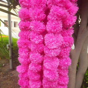 Guirnalda de Caléndulas Larga Hecha a Mano de Plástico para Diwali, Flores Artificiales para Pooja India, Bodas, Fiestas, Graduaciones, Día de la Madre - Product Image 1