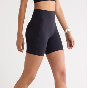 Shorts de sport pour femme personnalisables, couleur unie, style cycliste, avec poche latérale pour téléphone, pour la course, le yoga et les activités sportives - Product Image 2