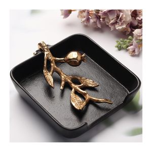 Handcrafted Leafy Tissue <b>Protector</b> Decorative Elegant Tissue Holder for Home & <b>Table</b> - Product Image 1