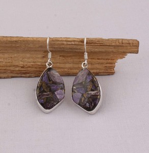 Pendientes de Plata de Ley 925 con Charoita Morada y Cobre, Piedra Preciosa Compuesta Natural, Forma Elegante, Pendientes Colgantes Hechos a Mano - Product Image 4