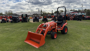 Tracteur 2026 BX2680 MAVERICK CORPORATE LOGISTICS 210HP 4x4 à transmission par engrenages, usage intensif, garantie 5+ ans, prêt à l'exportation du Texas - Product Image 2