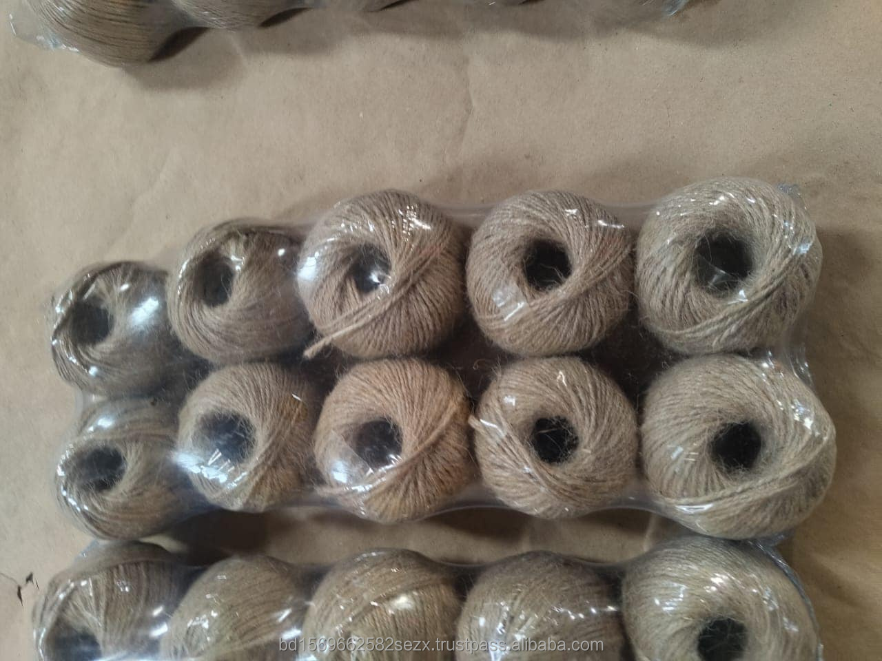 100% natural jute color