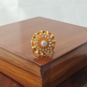 18K Solid Gold Diamond Floral Cluster <b>Ring</b> Sunburst Design <b>Statement</b> Cocktail <b>Ring</b> for Women Elegant Wedding Party Jewelry - Product Image 4