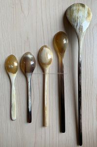 100% cuillère en corne de buffle de qualité originale couleur naturelle polie à prix économique pour l'utilisation de fête de mariage à la maison de restaurant - Product Image 3