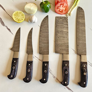 Ensemble de couteaux de chef en acier Damas avec étui en cuir, ensemble de couteaux de cuisine haut de gamme pour la cuisine à domicile, la préparation des aliments et l'utilisation en restaurant - Product Image 4
