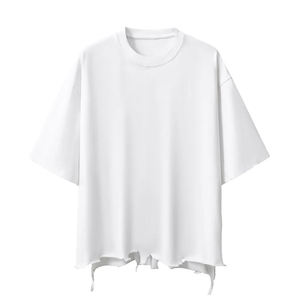 เสื้อยืดโอเวอร์ไซส์สีดำผ้าฝ้าย แขนสั้น คอกลม ทรงพอดีตัว สไตล์ลำลอง ดีไซน์ชายเสื้อฉีกขาด - Product Image 3