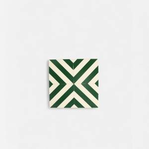 Sous-verres modernes personnalisés en résine époxy écologique avec incrustation géométrique carrée verte, dessous de plat résistant à la chaleur, tapis de table - Product Image 2