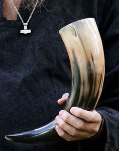 Valhalla <b>Drink</b> <b>Horn</b> - Product Image 2