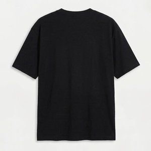 เสื้อยืดโอเวอร์ไซส์ทรงหลวมสำหรับผู้ชาย ผ้าคอตตอนหนาคุณภาพพรีเมียม เสื้อยืดเปล่า OEM ขายส่ง เสื้อยืดผู้ชายผสมโพลีเอสเตอร์ เสื้อผ้าสำหรับใส่ออกนอกบ้าน - Product Image 2
