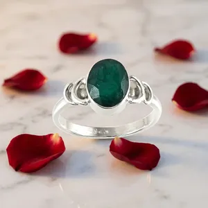 Bague en argent sterling 925 avec quartz vert, bijoux faits à la main, pierre précieuse verte naturelle, cabochon ovale, bague statement, style bohème, à porter au quotidien - Product Image 4