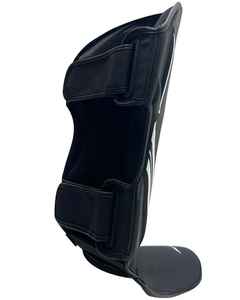 Mitaines de boxe ShinPad - HAWK SPORTS INDUSTRIES en cuir, durables et protectrices pour l'entraînement aux arts martiaux - Product Image 4