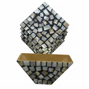 Juego de Posavasos Cuadrados de Nácar, Posavasos Artesanales de Concha Natural con Borde de Latón, Decoración de Mesa, Suministros al por Mayor - Product Image 6