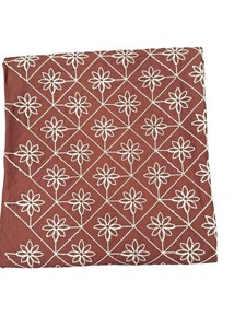 Tissu en coton marron rouille en gros avec motif géométrique crème, broderie florale Dori et travail de cordon 3D pour vêtements ethniques et occidentaux - Product Image 1