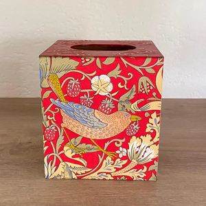 Caja de pañuelos de madera con diseño de William Morris Thief, decoración botánica roja para baño de Blossom Craft India - Product Image 3