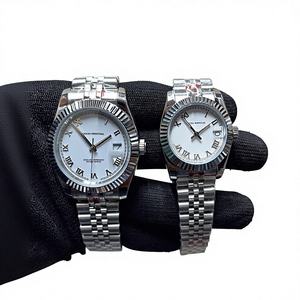 นาฬิกาข้อมือสแตนเลสสตีล ดีไซน์หรูหรา รุ่นลิมิเต็ดอิดิชั่น สไตล์วินเทจ ฮิปฮอป หน้าปัดสีขาว ตัวเลขโรมัน สายขนาด 22 มม. - Product Image 1