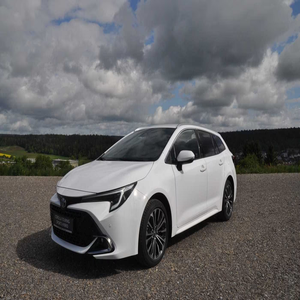 Toyota Corolla TS Hybride 2.0 Break Automatique Essence-Électrique Hybride Conduite à Gauche Véhicule Particulier Export - Product Image 1