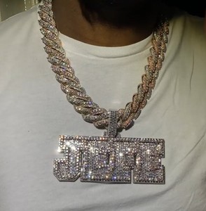 จี้เพชรโมอิสซาไนต์แบบกำหนดเอง ชุบทอง S925  โมอิสซาไนต์คุณภาพ VVS ผ่านการทดสอบเพชร จี้ชื่อสั่งทำ - Product Image 1