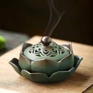 Quemador de incienso de madera con cuenco de metal, hecho de madera pura - Product Image 5