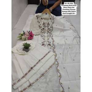 Traje Sharara Pallazo de Fiesta Premium de Viscosa Romana con Mangas Largas, Corte Acampanado hasta la Rodilla y Bordado Intenso - Product Image 1