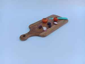 Bandeja de Servir Multiusos de Madera, Tabla de Cortar con Asa para el Hogar y Restaurantes - Product Image 5