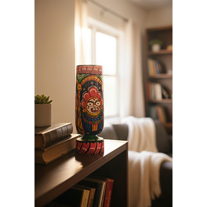 Jarrón de Flores Cilíndrico de Madera Pintado a Mano con Diseño Ecléctico, Decoración para Mesa del Hogar, del Mercado SSD, de Orissa - Product Image 4