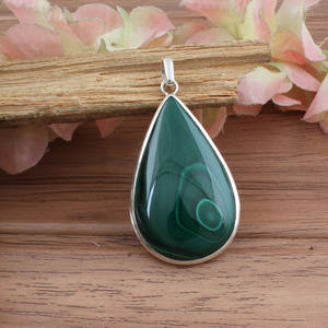 Vintage Zircon <b>Fan</b> Pendant 925 Sterling <b>Silver</b> Platinum Plated Elegant Green Gemstone Necklace Tapered Fine Jewelry Wholesale - Product Image 1