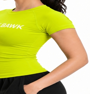 T-shirt de compression à manches courtes pour femme – Extensible, respirant, séchage rapide, performance athlétique, protection anti-UV - Product Image 6