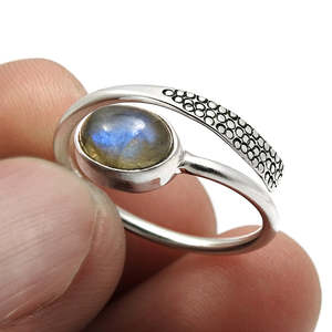 Factory Price <b>Adjustable</b> Design <b>Rings</b> Oxidized With Oval Cut Labradorite Gemstone 925 Sterling Silver Made Handmade Boho <b>Ring</b> - Product Image 5