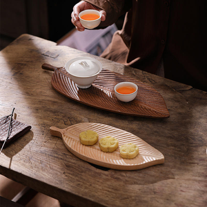 Dry-brew <b>Tea</b> <b>Tray</b> Walnut Wood Leaf-shaped Solid Wood Teacup Saucer Irregular Wooden Plate Floral Pattern New Chinese Style - Product Image 6
