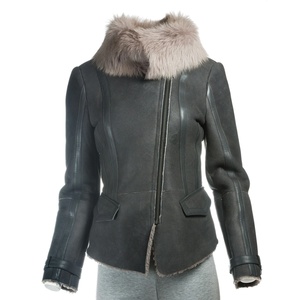 Vestes en cuir pour femmes, style le plus populaire, vêtements d'hiver sur mesure, veste en cuir tendance pour femmes - Product Image 1