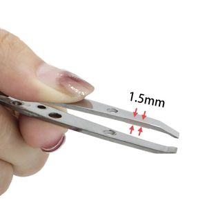 Professional Stainless Steel Slant Eyebrow Tweezers Tip Eyes Tweezers Clip For Face Hair <b>Removal</b> Make Up <b>Tools</b> Made In Pakistan - Product Image 2