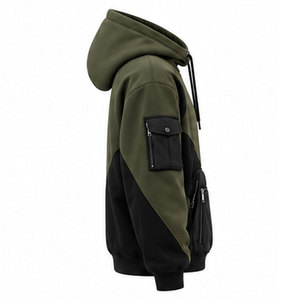Sudadera con Capucha para Hombre, Color Verde Oliva y Negro, Diseño de Bloques de Color, Estilo Urbano, con Bolsillos con Cremallera y Cierre con Cordón - Product Image 5