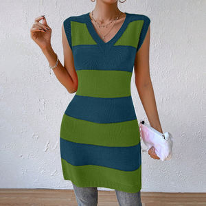 Chaqueta Bomber de Lona para Hombre con Bordado de la Fraternidad Phi Beta Sigma |   Cuello Alto Reversible con Bordado Frontal, Colores y Tallas Personalizables - Product Image 5