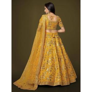 Lehenga Choli de mariage semi-cousu en soie slub à paillettes jaunes attrayantes par Zeel Clothing - Product Image 6