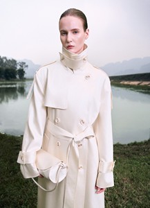 Nuevo Abrigo de Invierno para Mujer ODM, Gabardina Clásica Cruzada ROH, Elegante Gabardina Larga con Cinturón para Mujer - Product Image 2