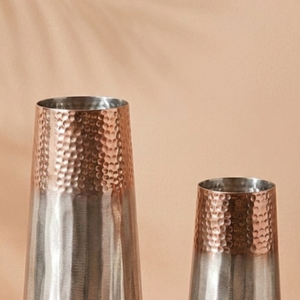 Jarrón cilíndrico de metal con textura martillada, cobre y níquel, bicolor, pulido, decorativo, para flores, decoración del hogar y jardín, más vendido. - Product Image 3