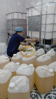 Huile de coco vierge raffinée transparente TAKIMEX 100% pour les soins de la peau, la cuisine et la beauté, qualité A, Vietnam-BenTre, emballage en fût de 200L