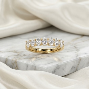 Anillo de Compromiso Vintage de Media Eternidad con Corte Ovalado de 1.50CTW, Cultivado en Laboratorio, con Engaste de Garras, Certificado, Joyería Unisex - Product Image 1