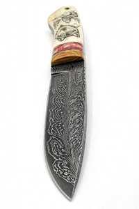 Couteau utilitaire artisanal en acier Damas avec gravure de loup en scrimshaw, manche en os de chameau, qualité DIY, OEM disponible - Product Image 4