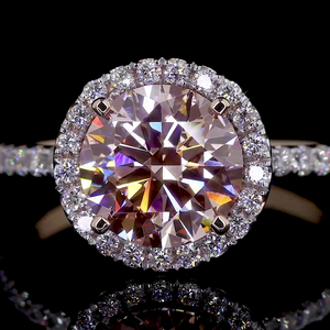 Bague de fiançailles avec halo en diamant rose vif cultivé en laboratoire - Product Image 3